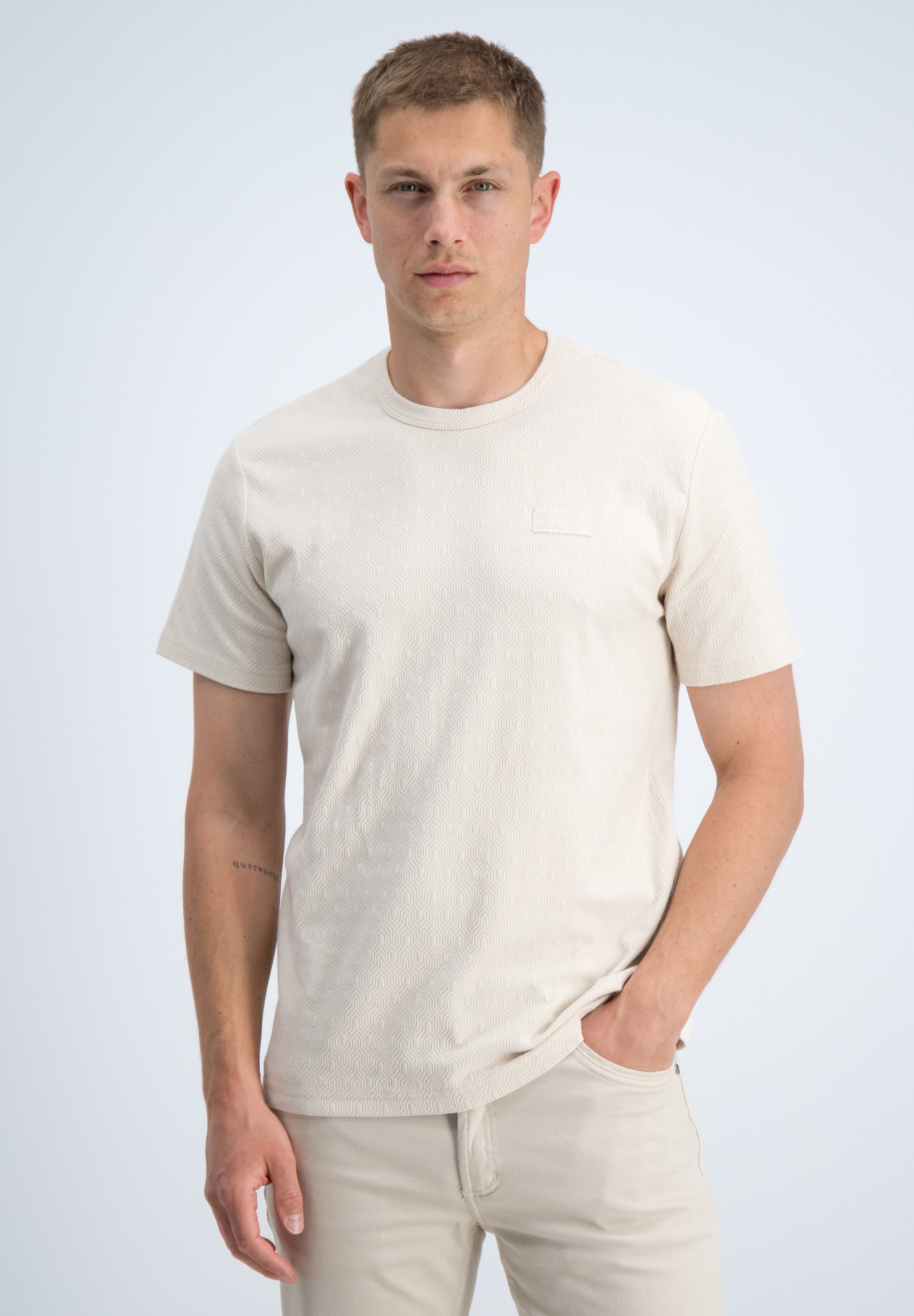 Regular fit t-shirt jacquard structuur