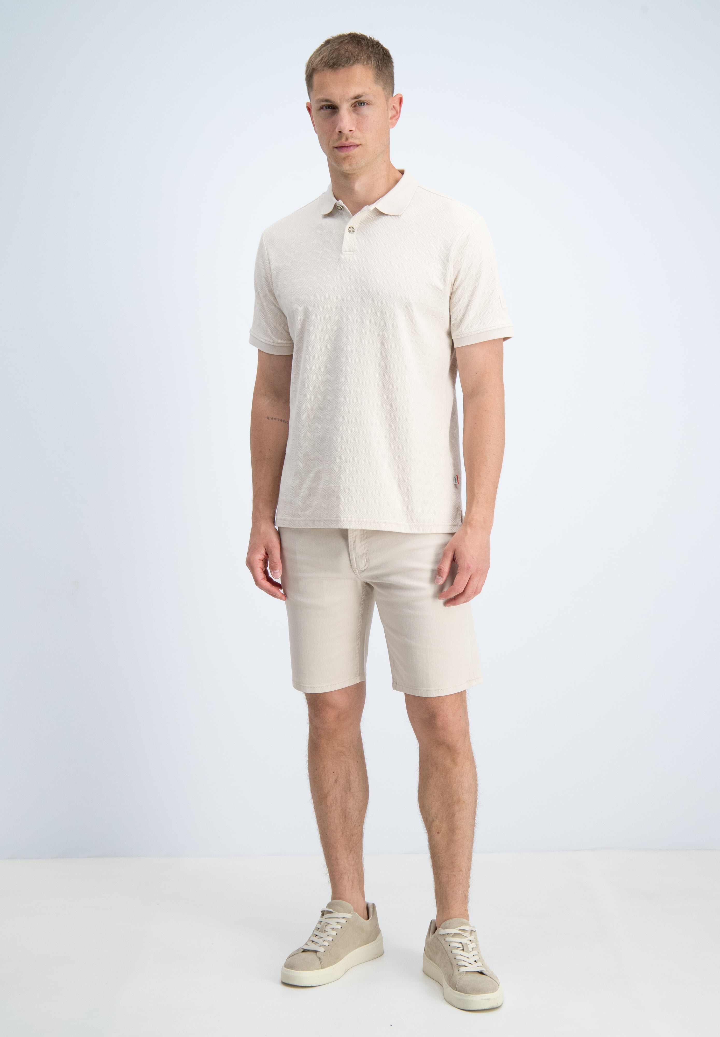 Regular fit polo jacquard met structuur