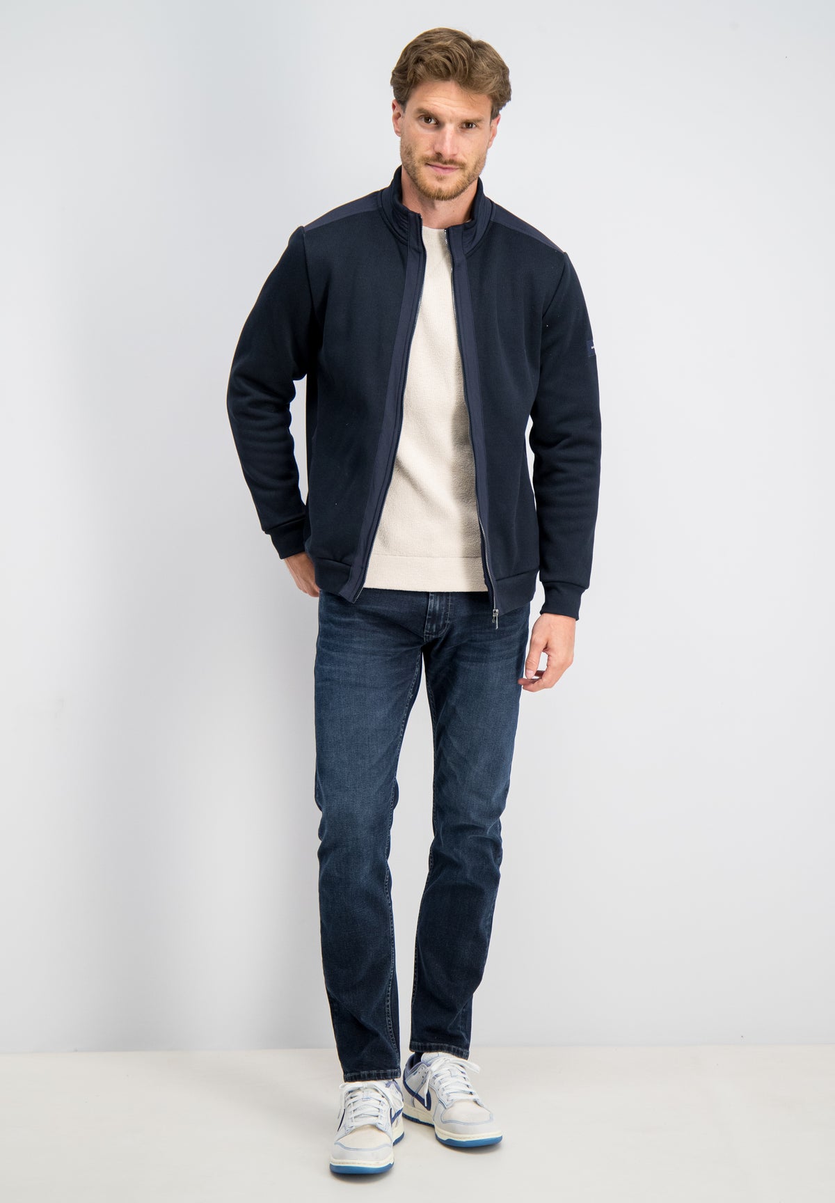 Birk – Structured Teddy Sweat Cardigan