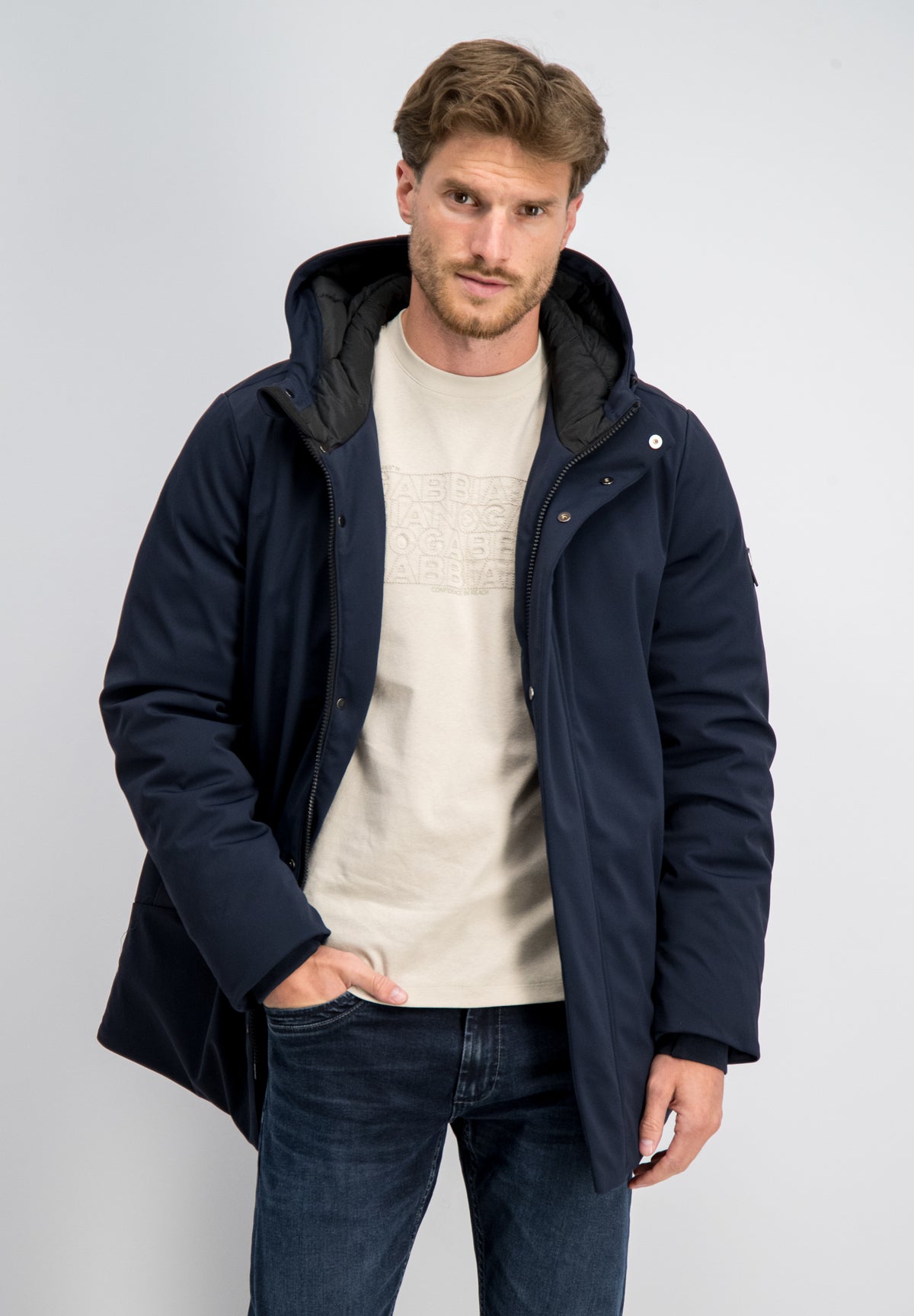 Core – Parka Minimalistic