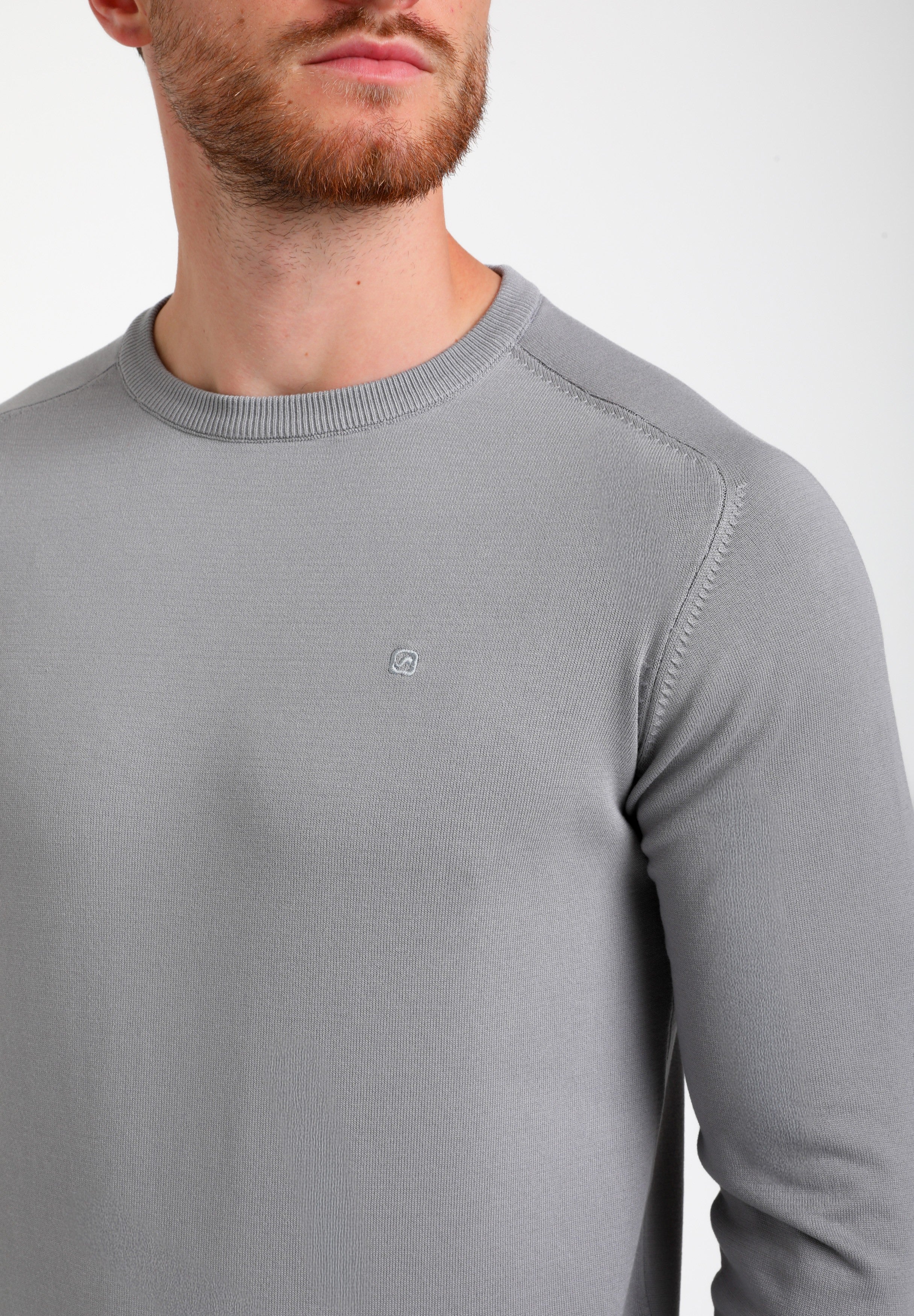 Essential knitted trui