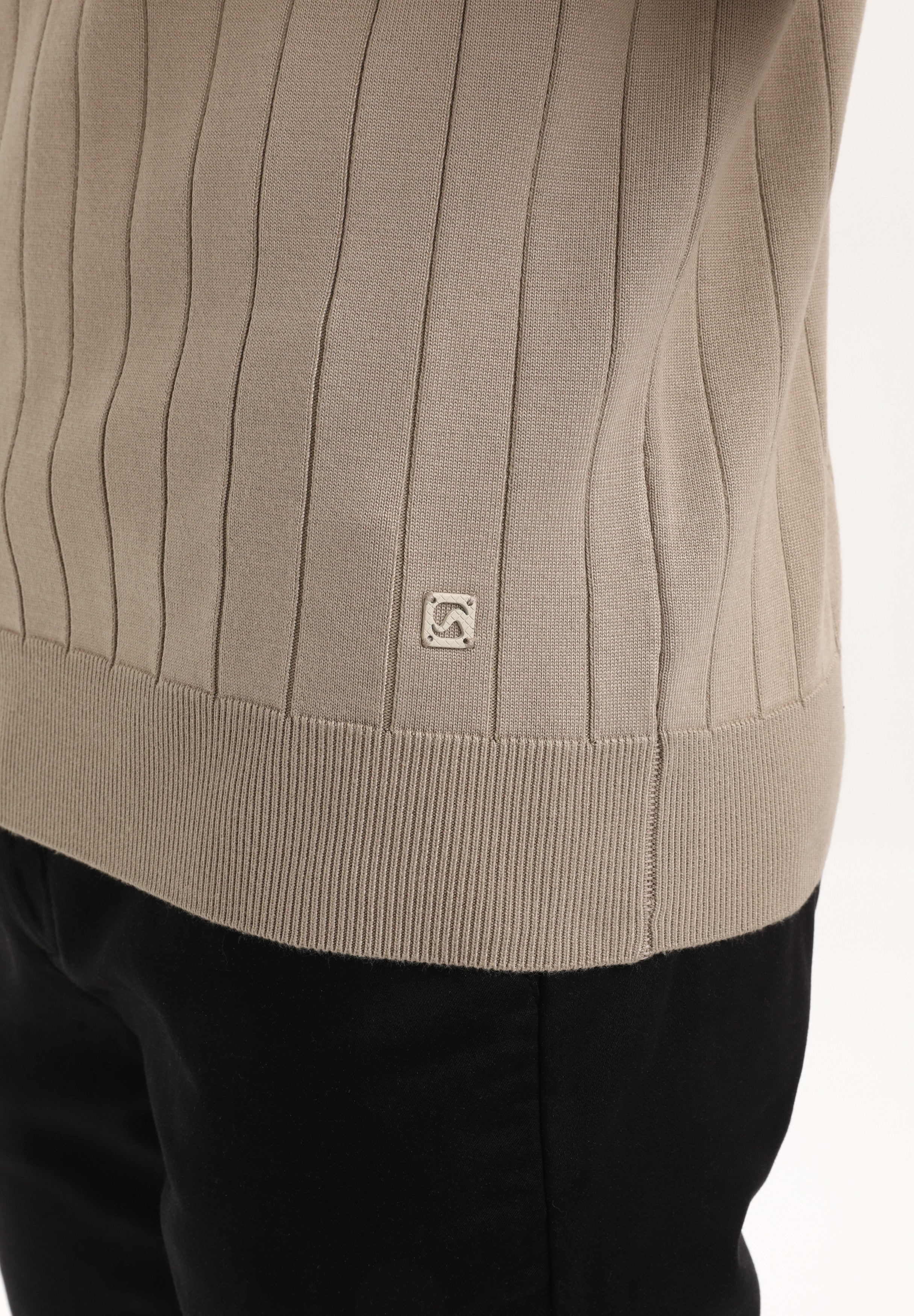 Halfzip trui met streepstructuur