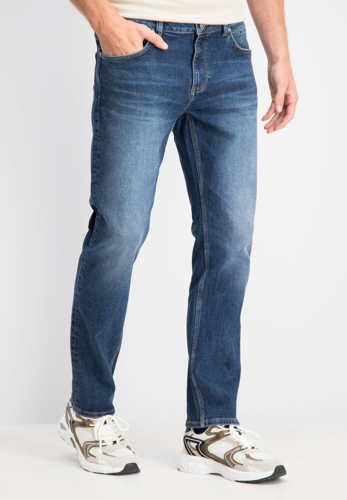 Arctic – Heavy Denim Relaxed Fit Jeans