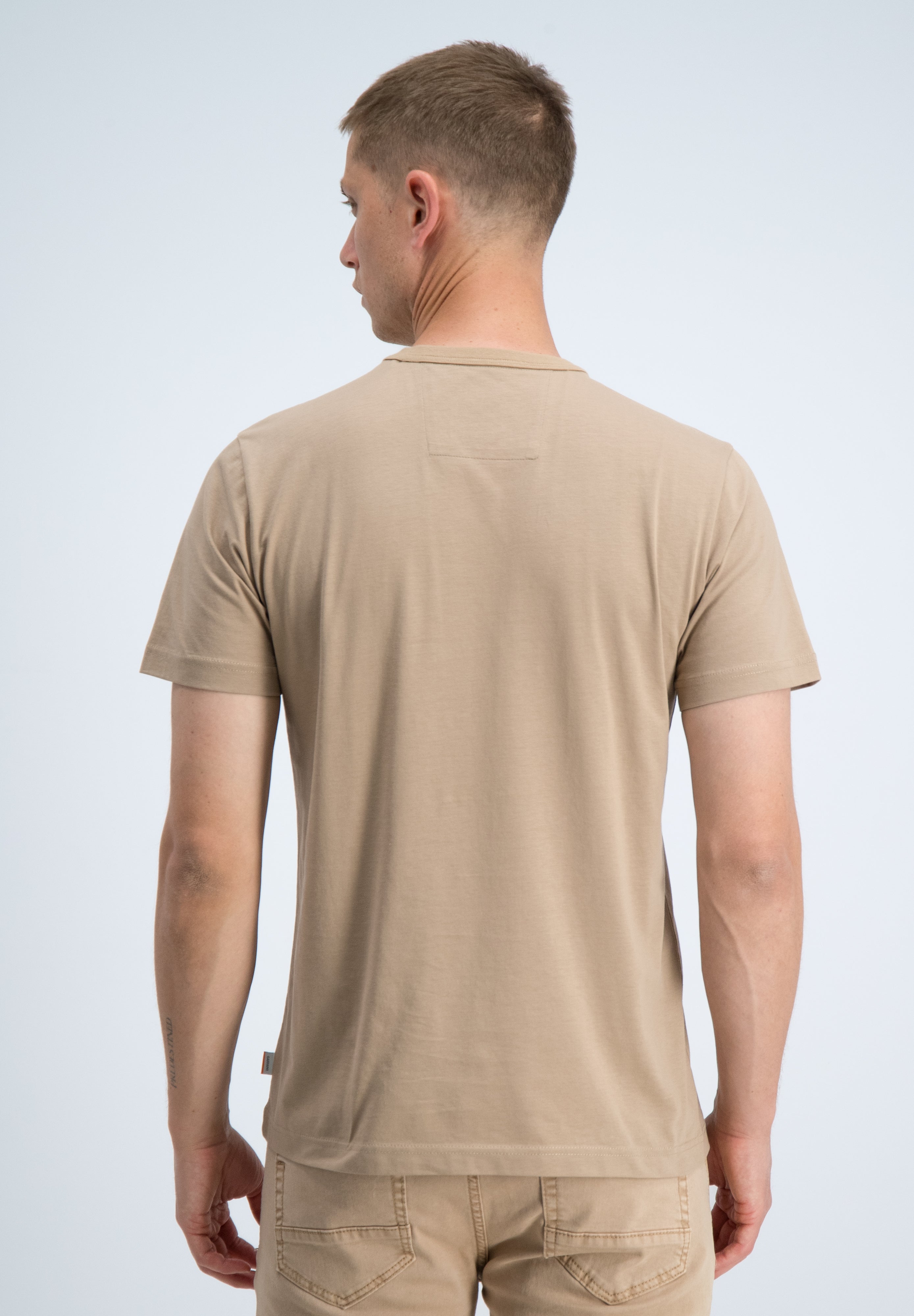 Regular fit t-shirt met embroidery en print