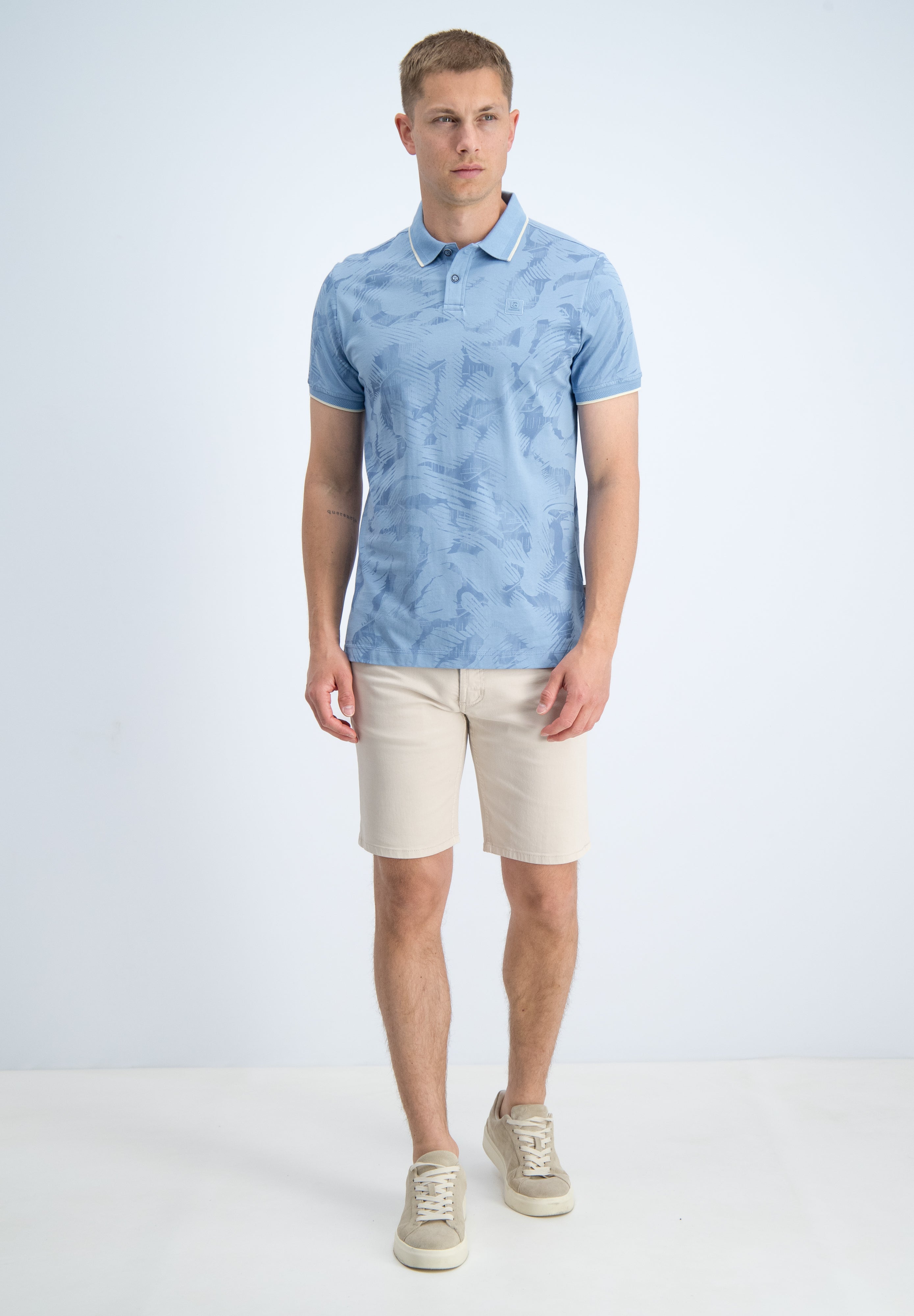 Regular fit polo all over print