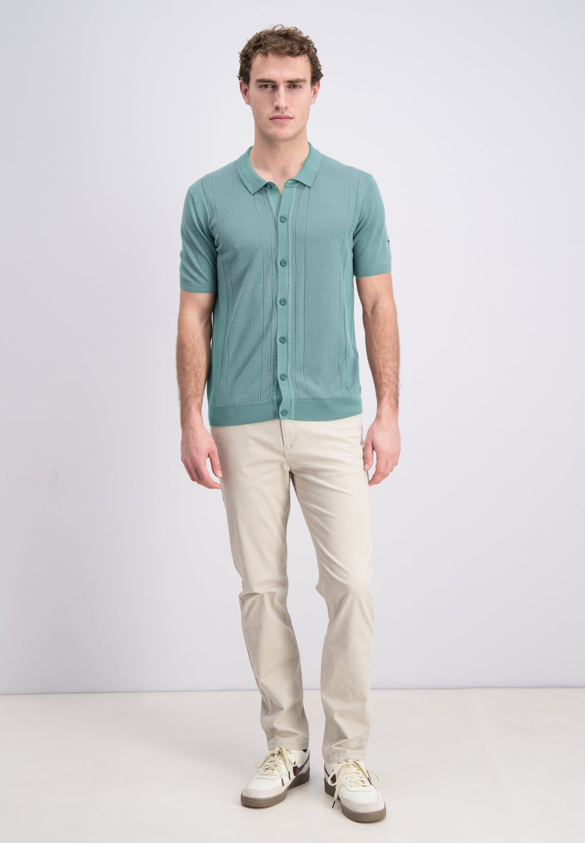 Oskar ­– Knitted Short sleeve viscose shirt