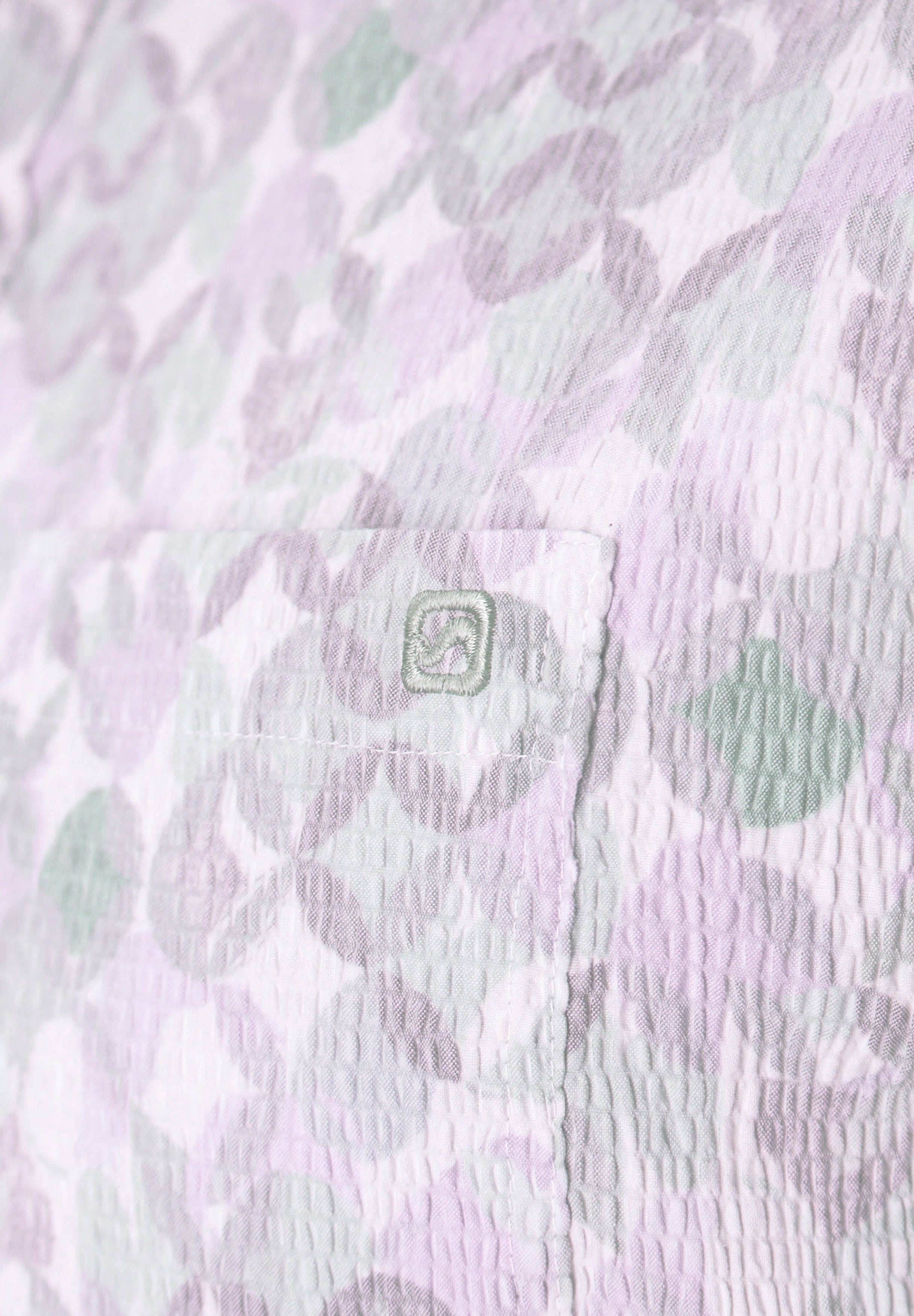 Anton – All over print shirt met waffle structuur
