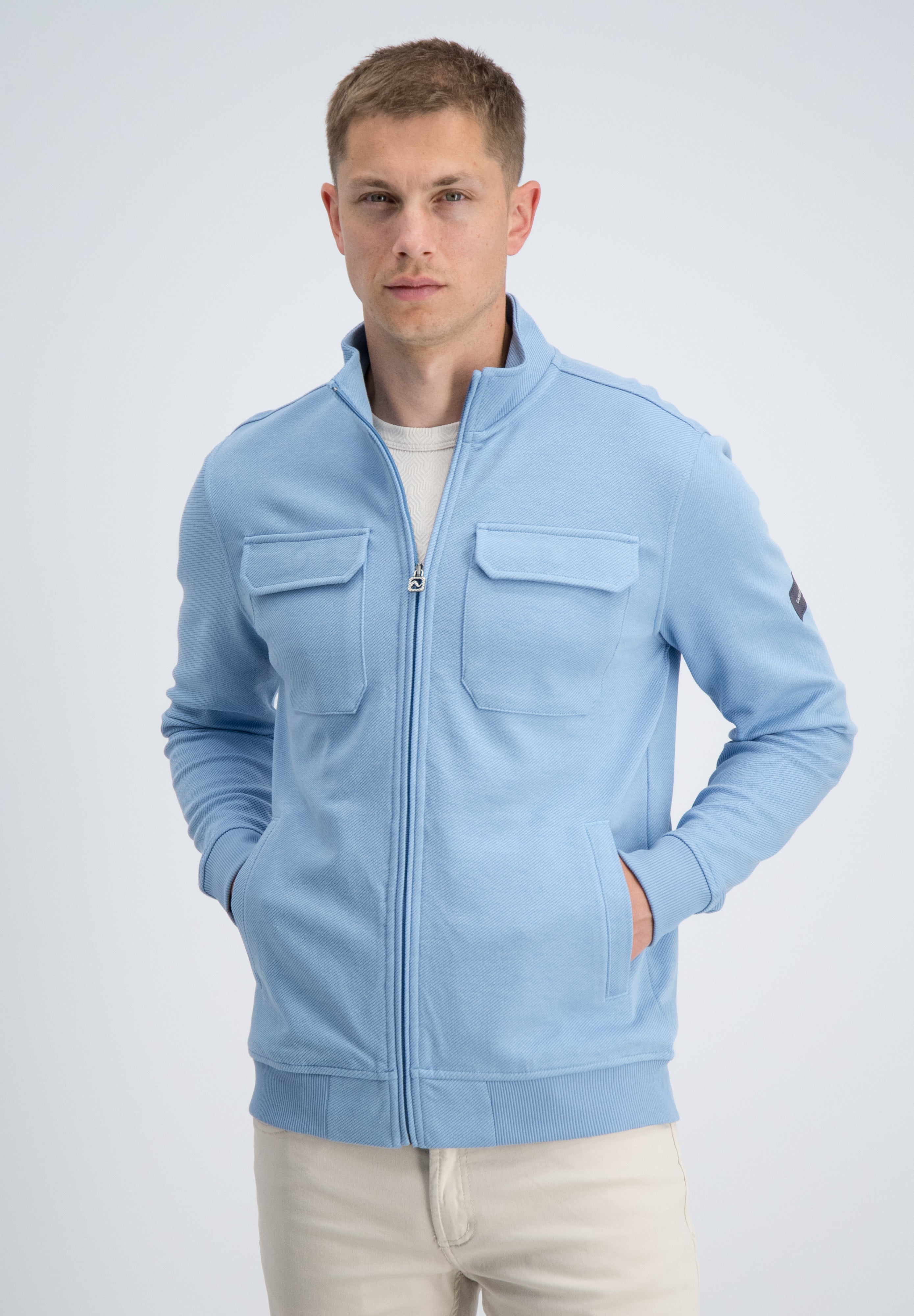 Regular fit vest structuur met borstzakken