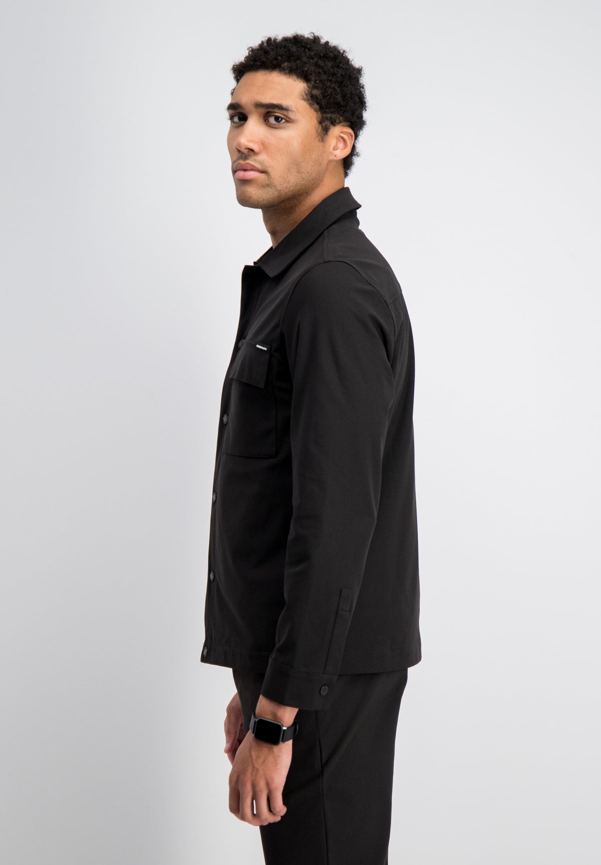 Arvik – Tech Travel Overshirt
