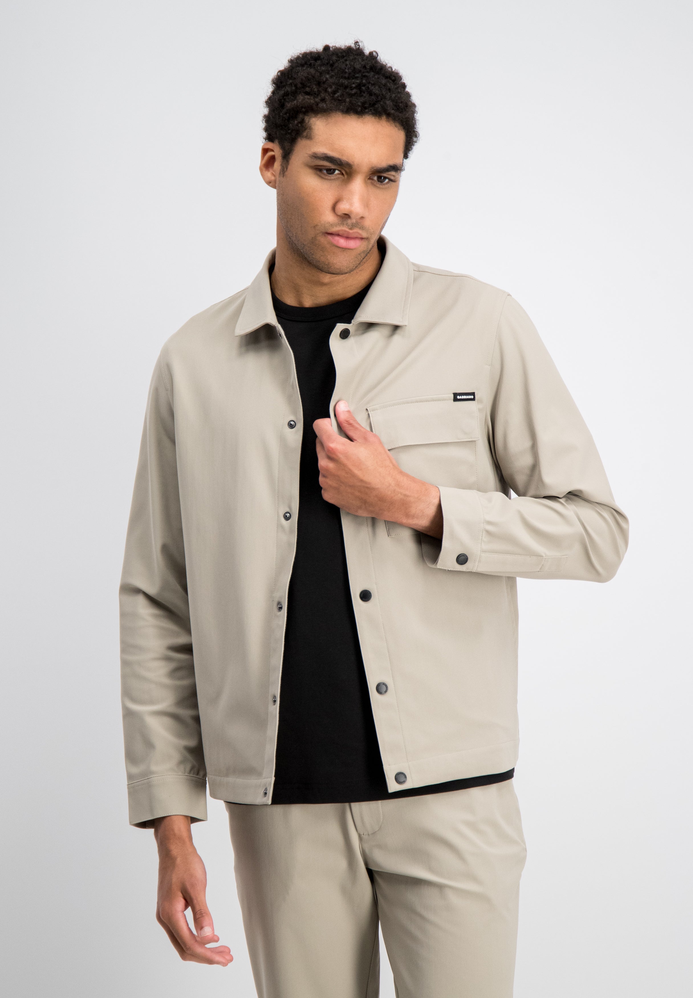 Arvik – Tech Travel Overshirt