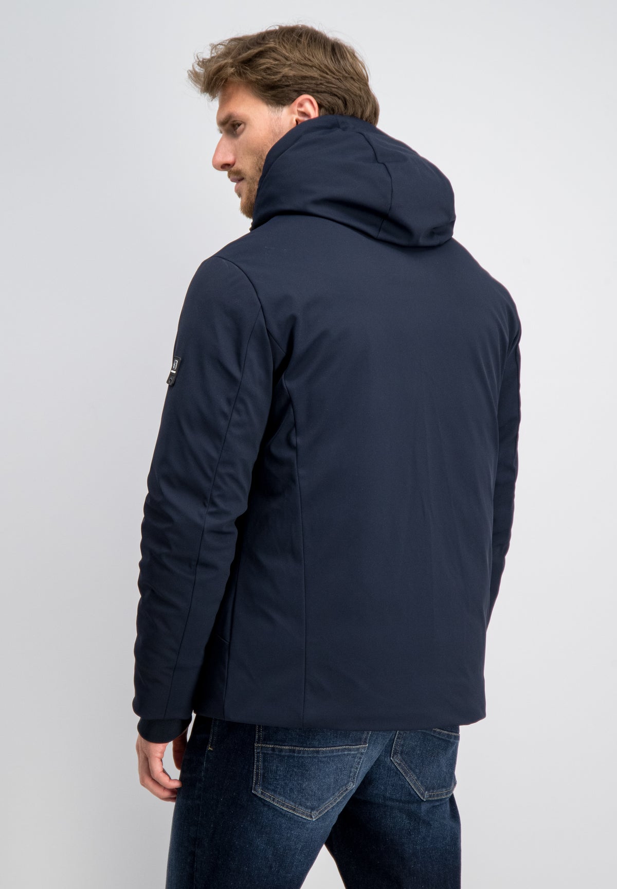 Stride – Jacket Minimalistic
