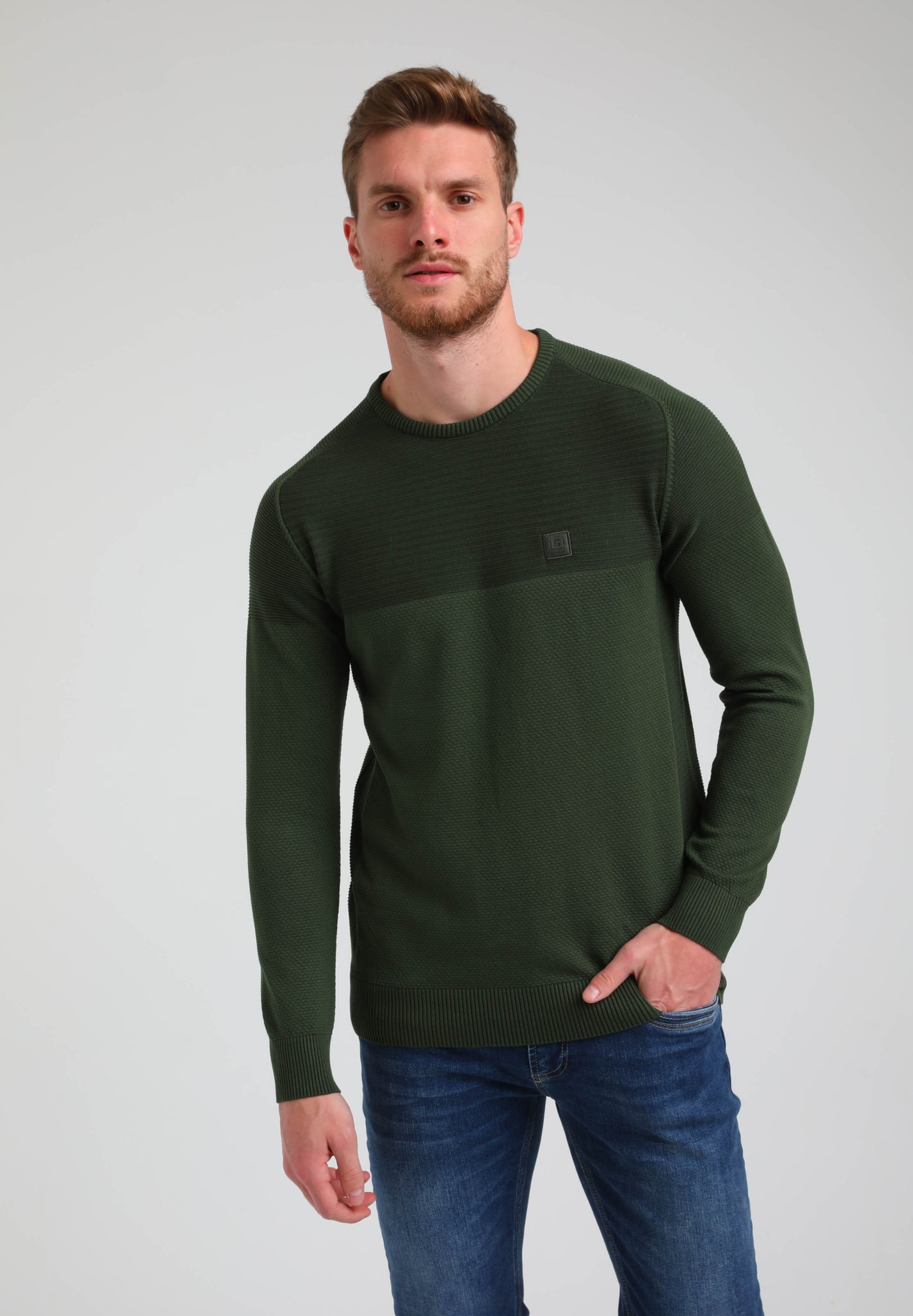 Dunne knit trui met ronde kraag | Leaf Green