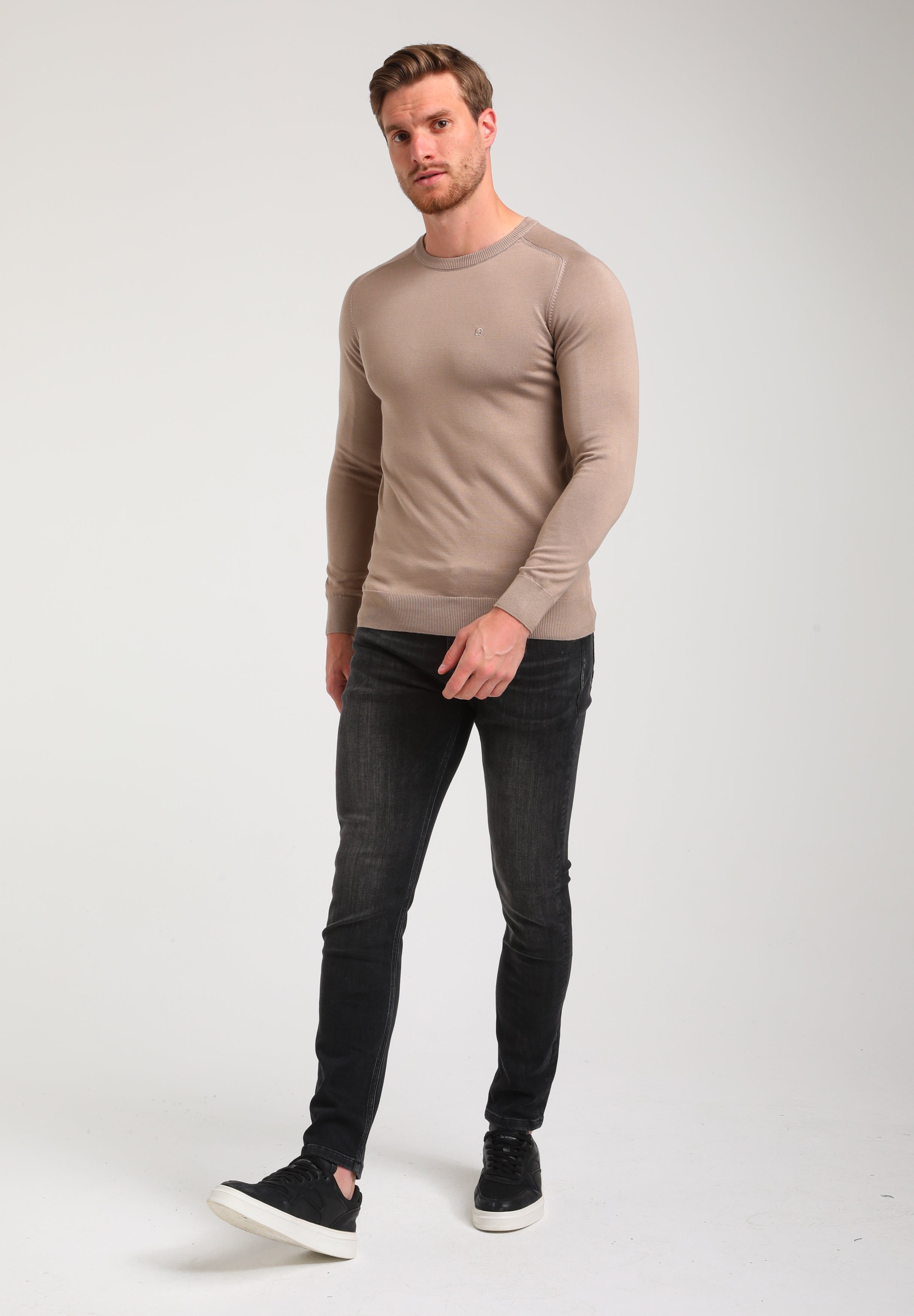 Essential knitted trui
