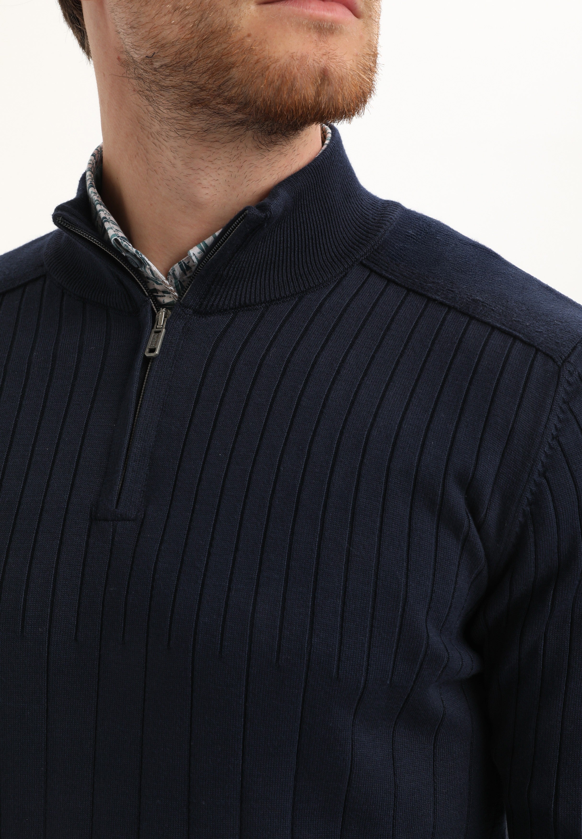 Halfzip trui met streepstructuur