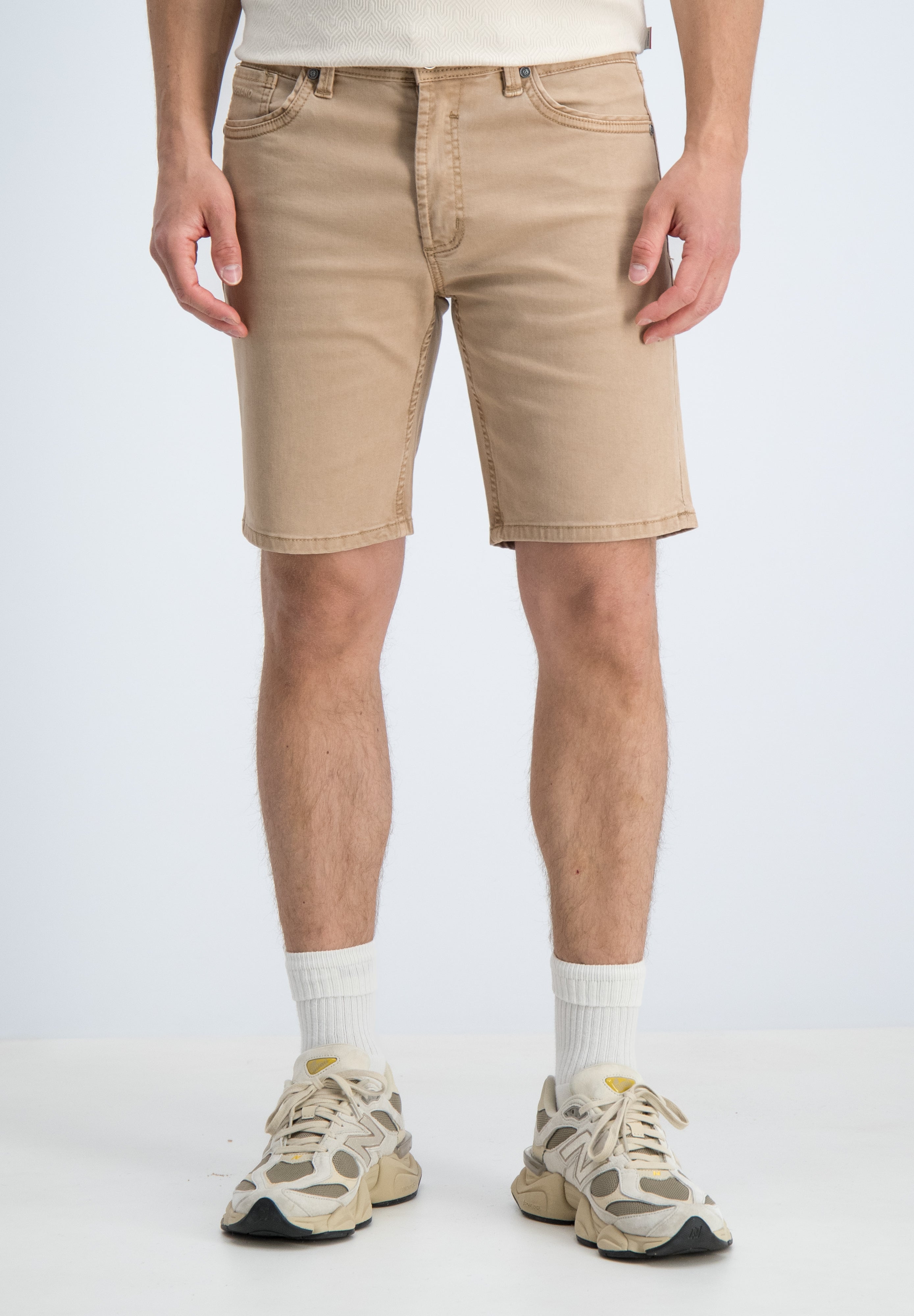 Regular fit short twill structuur
