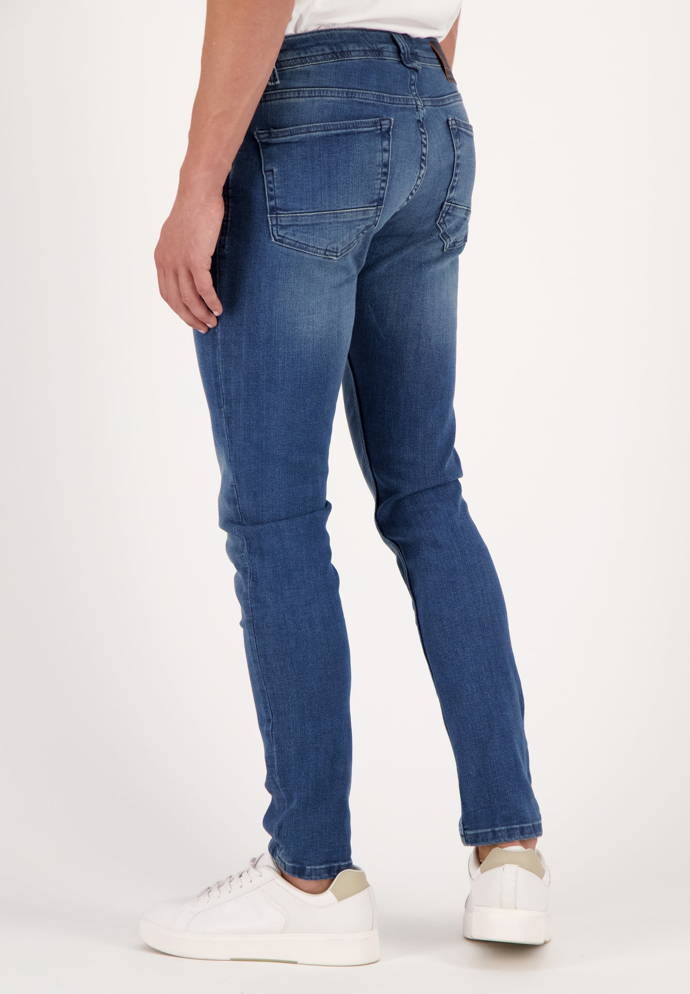 Pacific Jeans Slim Fit | Mid Blue